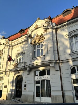 Knižnica Juraja Fándlyho, foto redakcia Trnava Report