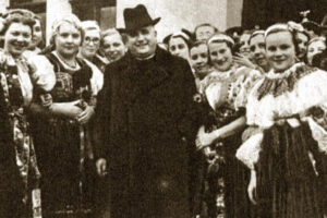 ilustračná foto z knihy Tisovi poza chrbát