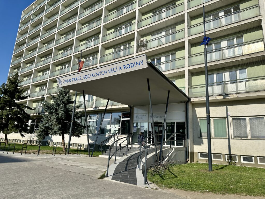 ÚPSVaR,zdroj: redakcia Trnava Report