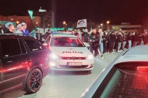 Tuningový zraz v Trnave - zasahovala polícia, foto FB Polícia SR Trnavský kraj